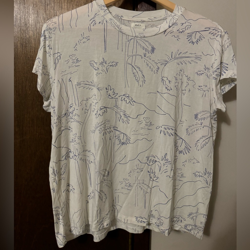 RVCA printed tee. Size large.